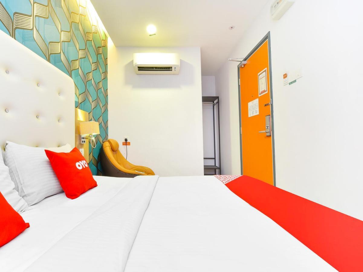 Oyo 90511 Sovotel Kota Damansara 38A Exterior foto